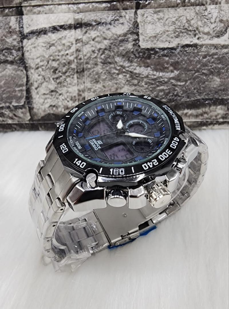 Comprar Reloj Casio Edifice Doble Hora Repujado en Electroshopy - Ángulo 2